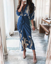 Load image into Gallery viewer, Navy Leaf Pattern Print Ruched Bodycon Dress