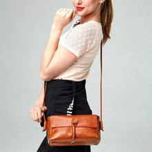 Load image into Gallery viewer, Reich Leather Shoulder Bag