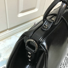 Load image into Gallery viewer, Women's Black Doctor Bag