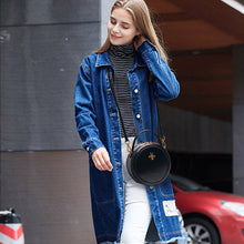 Load image into Gallery viewer, Bee Round Shaped Leather Shoulder Bag