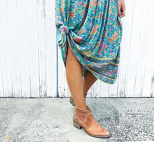 Load image into Gallery viewer, Boho Long Sleeves Floral Loose Midi Dress