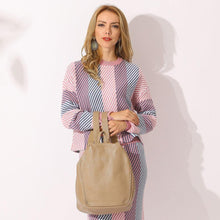 Load image into Gallery viewer, Leather Women Backpack Large Capacity Travel Bag  Girls Fashion Schoolbag