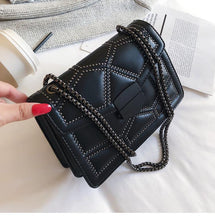 Load image into Gallery viewer, Classic Rivet Chain Crossbody Bag
