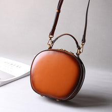 Load image into Gallery viewer, Lusso Leather Crossbody Round Bag
